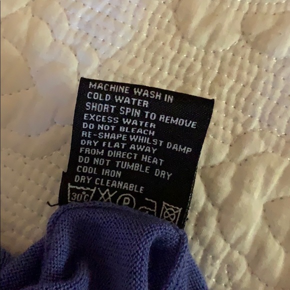 G Mac by Kartel v neck sweater - Picture 5 of 5